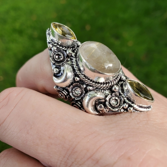 New Golden Rutile and Citrine Crescent Moon 925 Silver Statement Ring. - Picture 8 of 16